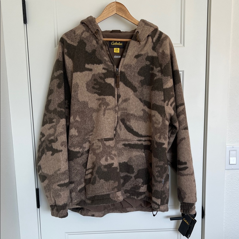 Cabela's Men's Zip Up Camouflage Sweater - Brown and Tan